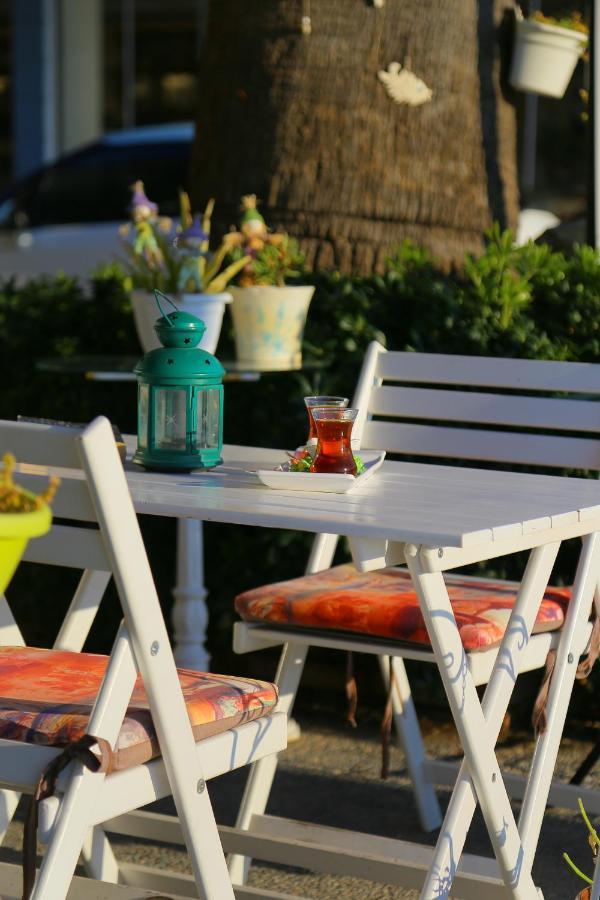 Foca Kumsal Hotel Екстериор снимка