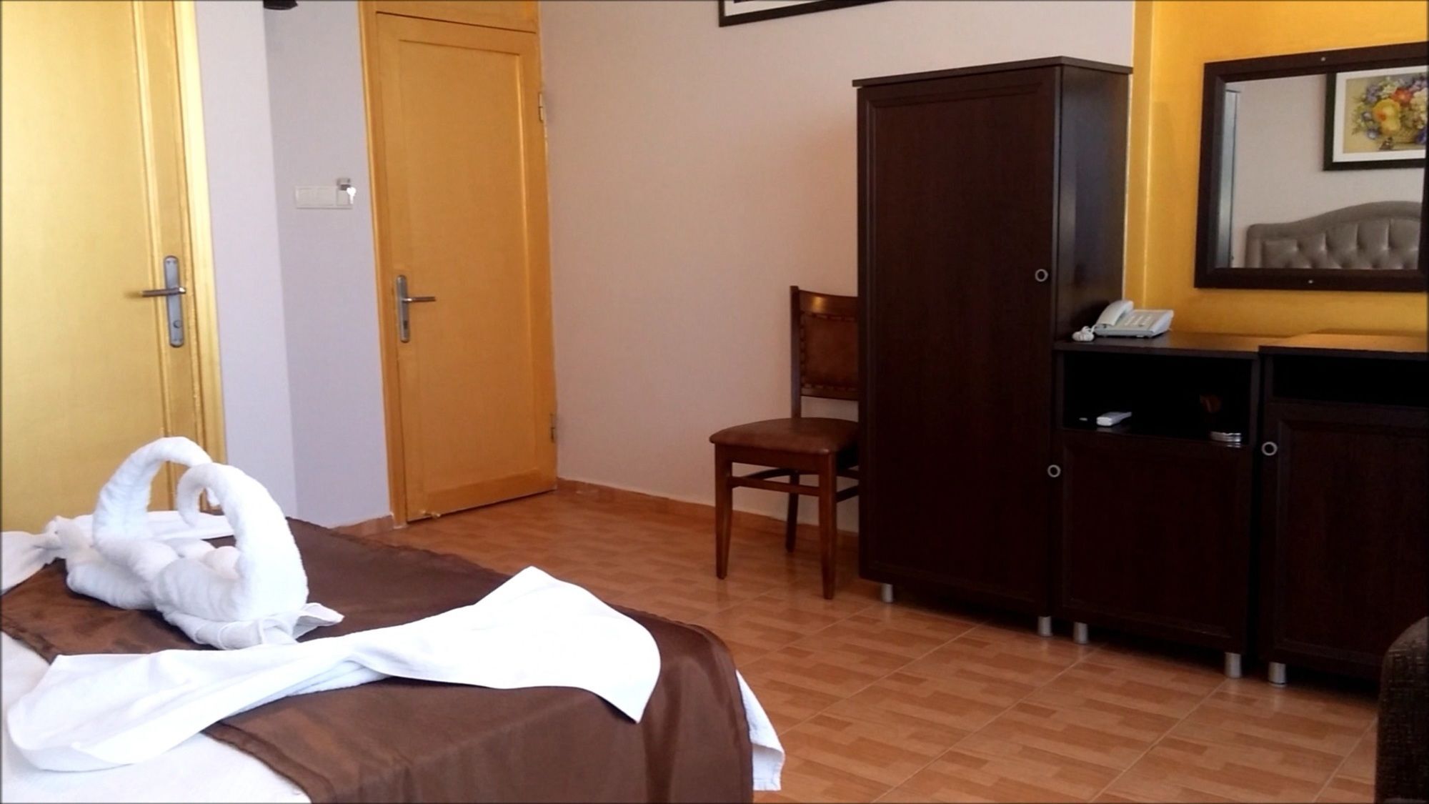 Foca Kumsal Hotel Екстериор снимка