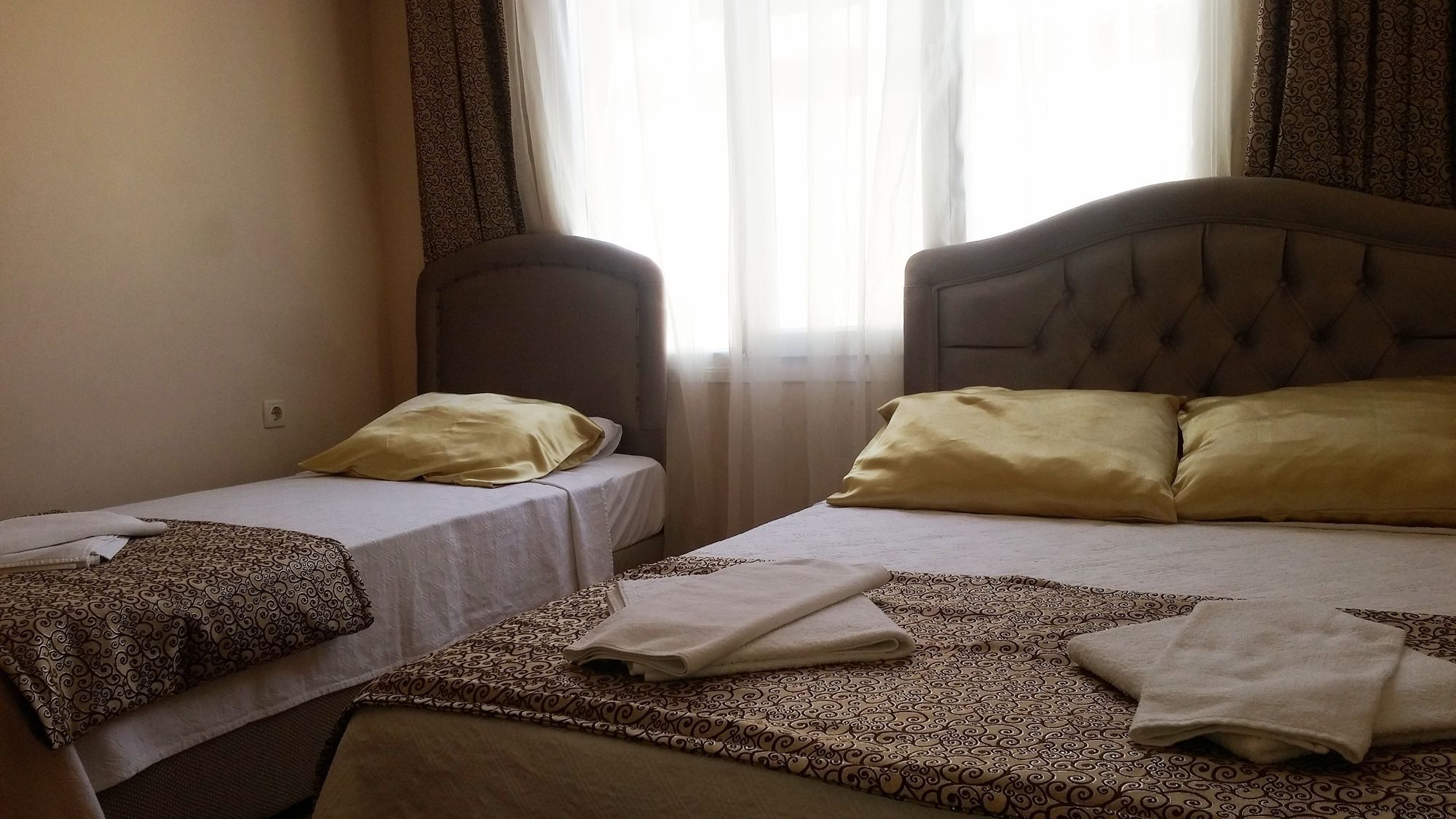 Foca Kumsal Hotel Екстериор снимка