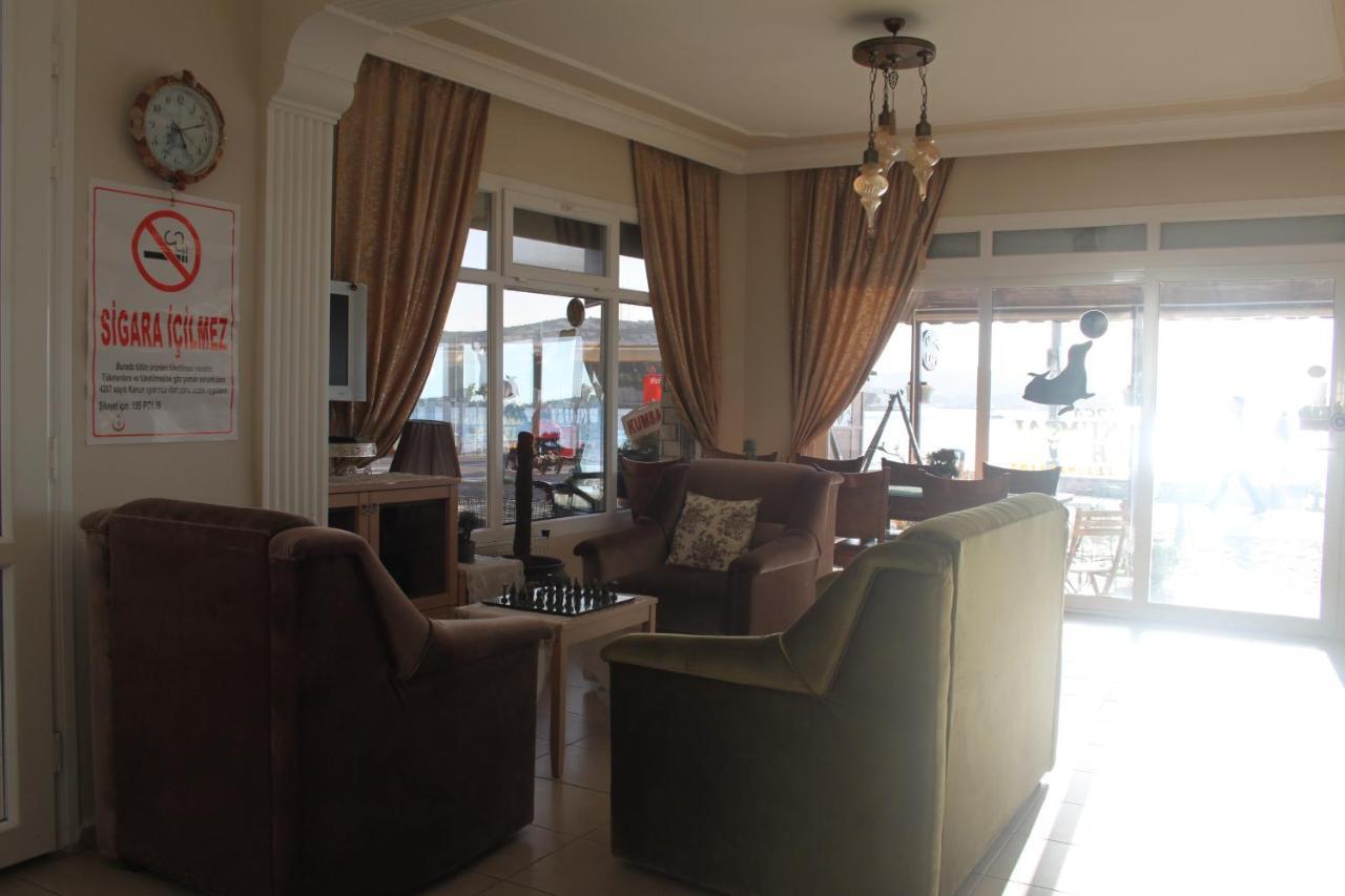 Foca Kumsal Hotel Екстериор снимка