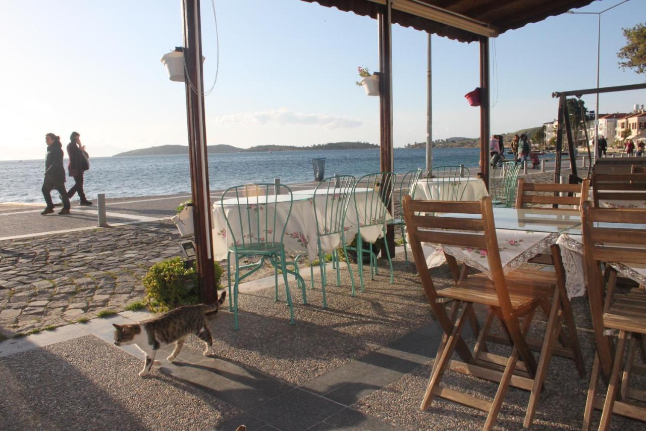Foca Kumsal Hotel Екстериор снимка